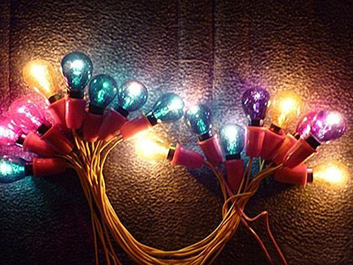 гирлянды из лампочек