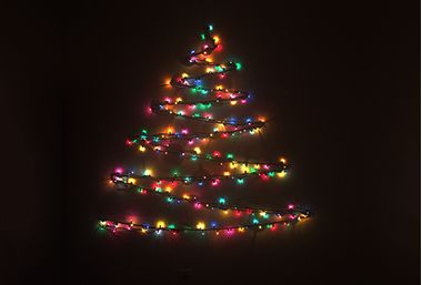 Идеи для новогоднего декора гирляндами