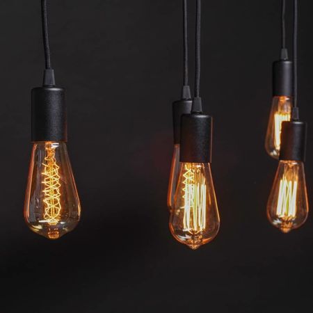 Люстра в скандинавском стиле Wood-1.2-6 с деревянным брусом на 6 ламп Черная, Вид светильника: 10, изображение 8 - Edisons